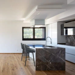 Antik Kunstleder Barhocker - Hamilton -Barhocker Welt hamiltonantik kunstleder 6